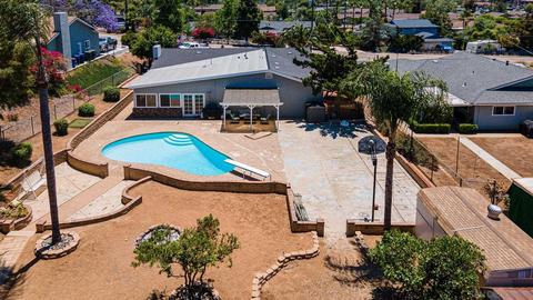1572 Hidden Mesa Rd, El Cajon, CA 92019 photo 24