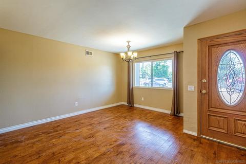 1572 Hidden Mesa Rd, El Cajon, CA 92019 photo 12