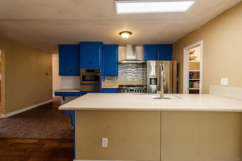 1572 Hidden Mesa Rd, El Cajon, CA 92019 photo 8