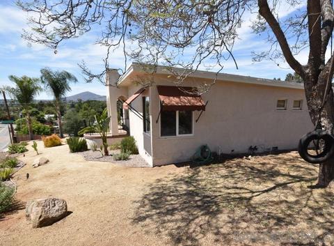 9370 Carmichael Dr, La Mesa, CA 91941 photo 3