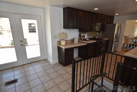 9370 Carmichael Dr, La Mesa, CA 91941 photo 16