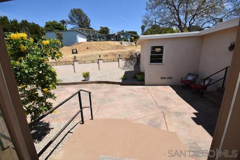 9370 Carmichael Dr, La Mesa, CA 91941 photo 17
