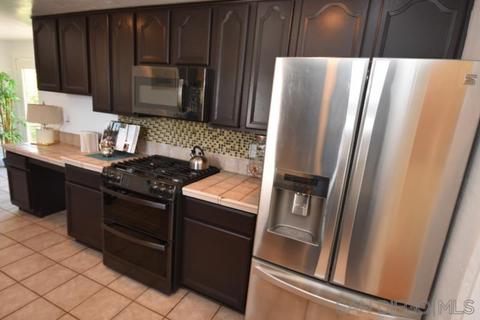 9370 Carmichael Dr, La Mesa, CA 91941 photo 14