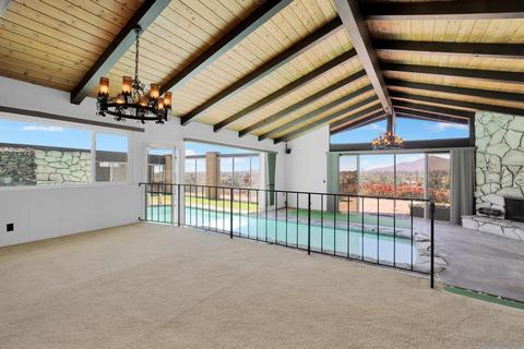 6360 Cresthaven Dr, La Mesa, CA 91942 photo 2