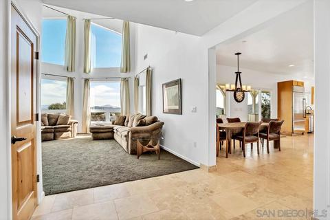 11416 Alba Rosa Dr, Lakeside, CA 92040 photo 4