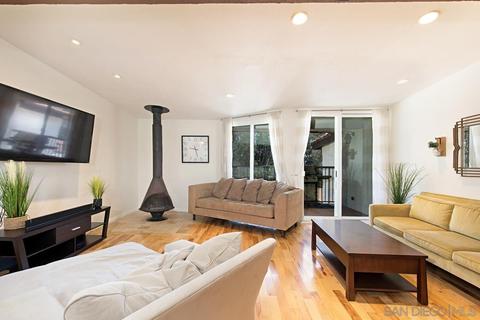 2406 Altisma Way #E, Carlsbad, CA 92009 photo 1