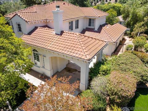 2195 Stone Castle, Fallbrook, CA 92028 photo 1