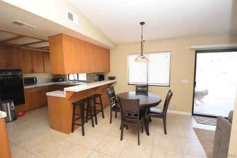 25245 Hereford Dr, Ramona, CA 92065 photo 14
