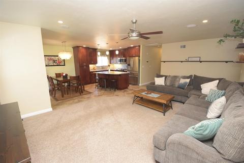 8033 Azure Vw, Santee, CA 92071 photo 4