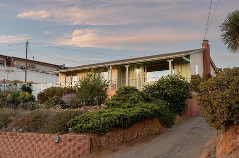 9444 Alto Dr, La Mesa, CA 91941 photo 1