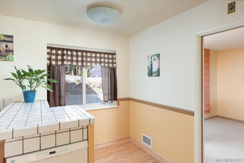 9444 Alto Dr, La Mesa, CA 91941 photo 11