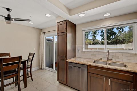 4245 Tiberon Dr, Oceanside, CA 92056 photo 5