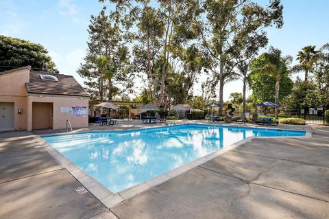 2341 Mapleleaf Dr, Vista, CA 92081 photo 31