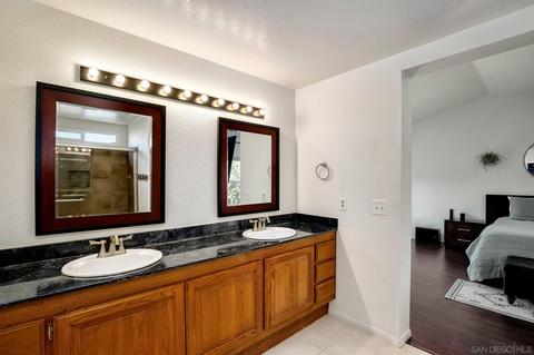 2341 Mapleleaf Dr, Vista, CA 92081 photo 20