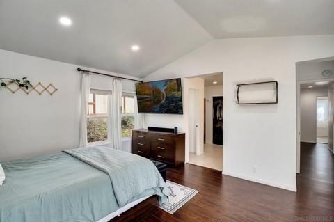 2341 Mapleleaf Dr, Vista, CA 92081 photo 16