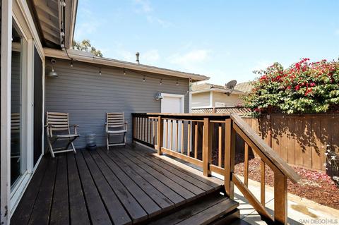 2341 Mapleleaf Dr, Vista, CA 92081 photo 28