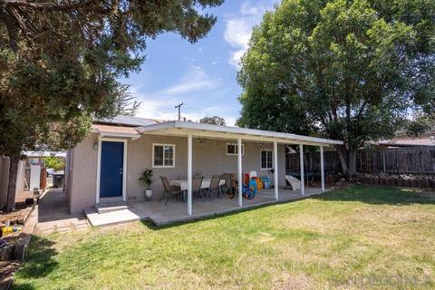 1036 Cosmo Ave, El Cajon, CA 92019 photo 2