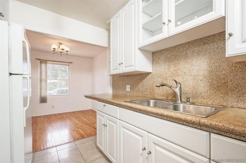 8782 Jefferson Ave, La Mesa, CA 91941 photo 12