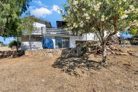 25751 Hillcrest Ave, Escondido, CA 92026 photo 56
