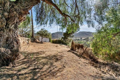 25751 Hillcrest Ave, Escondido, CA 92026 photo 61