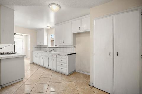 1709 Tamarme Ter, Escondido, CA 92025 photo 16