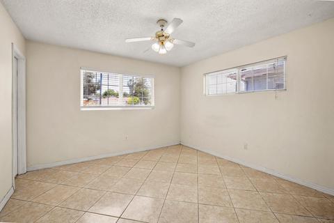 1709 Tamarme Ter, Escondido, CA 92025 photo 22
