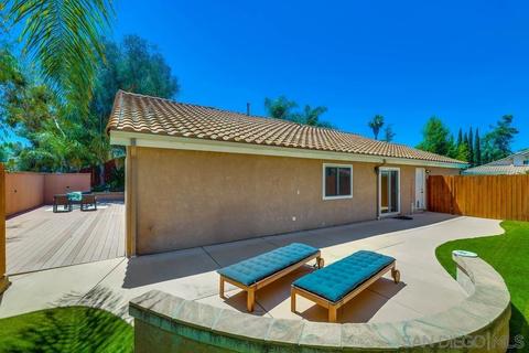 1584 Jonathon St, Vista, CA 92083 photo 27