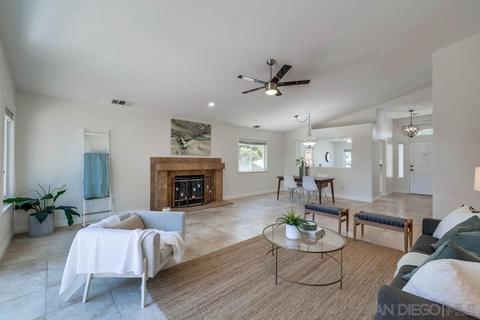 1584 Jonathon St, Vista, CA 92083 photo 1