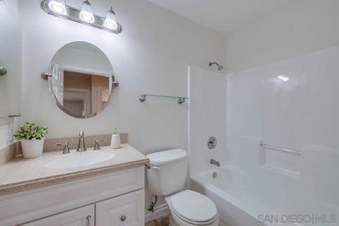 1584 Jonathon St, Vista, CA 92083 photo 20