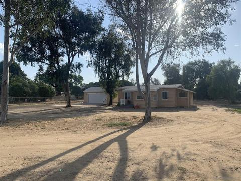 1310 Barnett Rd, Ramona, CA 92065 photo 1