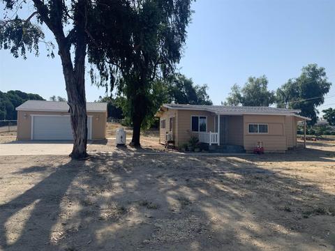 1310 Barnett Rd, Ramona, CA 92065 photo 2