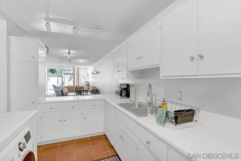 7604 Eads Ave, La Jolla, CA 92037 photo 8