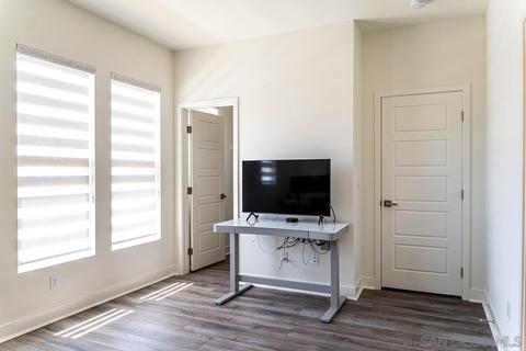 9116 Trailmark Way, Santee, CA 92071 photo 6