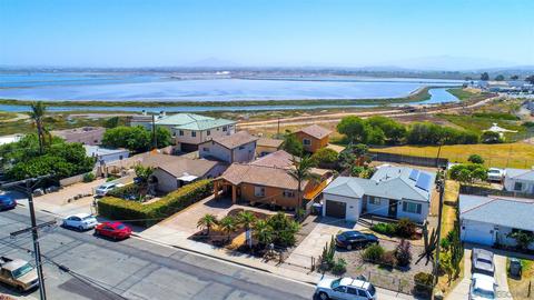 417 8th St, Imperial Beach, CA 91932 photo 1