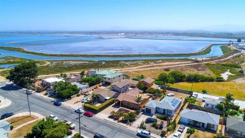 417 8th St, Imperial Beach, CA 91932 photo 2