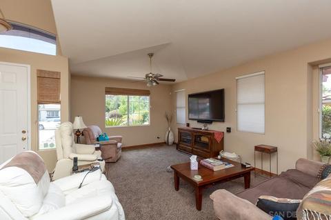 8387 Serenity Ct, El Cajon, CA 92021 photo 6