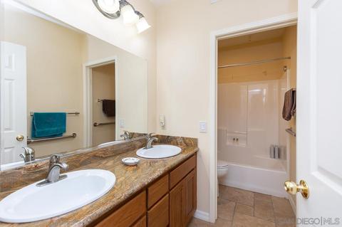 8387 Serenity Ct, El Cajon, CA 92021 photo 20