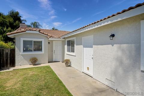 1322 Monique Ct, Vista, CA 92084 photo 5