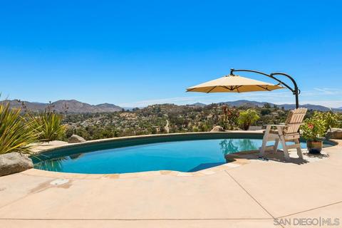 1458 Windridge Dr, El Cajon, CA 92020 photo 8