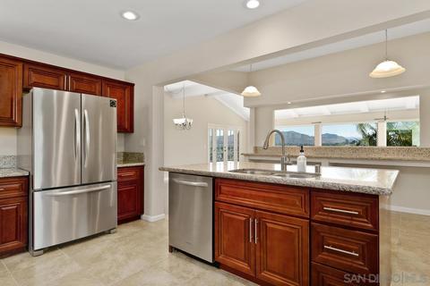 1458 Windridge Dr, El Cajon, CA 92020 photo 14
