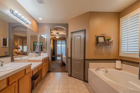 1104 Amelia Pl, Escondido, CA 92026 photo 10