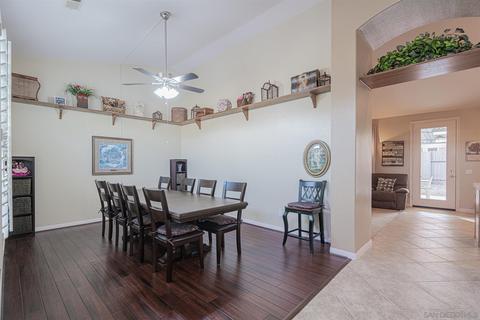 1104 Amelia Pl, Escondido, CA 92026 photo 3