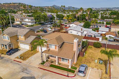 203 Lorraine Ln, El Cajon, CA 92019 photo 4