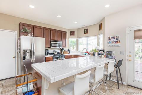 203 Lorraine Ln, El Cajon, CA 92019 photo 25
