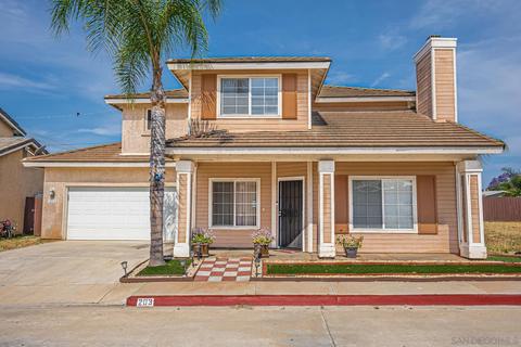 203 Lorraine Ln, El Cajon, CA 92019 photo 2