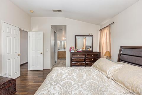 203 Lorraine Ln, El Cajon, CA 92019 photo 17