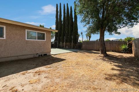 8427 Carlton Oaks Dr, Santee, CA 92071 photo 17