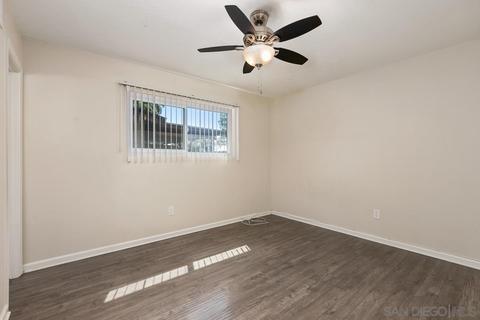 8427 Carlton Oaks Dr, Santee, CA 92071 photo 12
