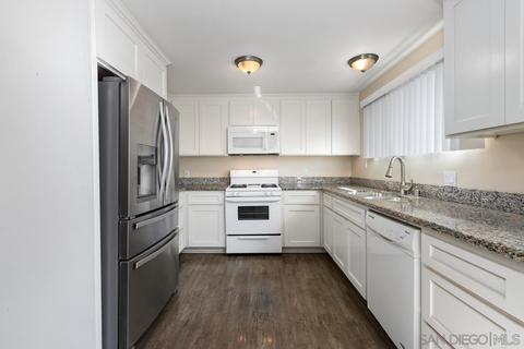 8427 Carlton Oaks Dr, Santee, CA 92071 photo 7