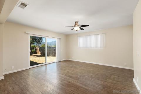 8427 Carlton Oaks Dr, Santee, CA 92071 photo 4